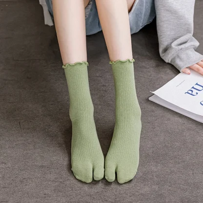 Green Toe Socks